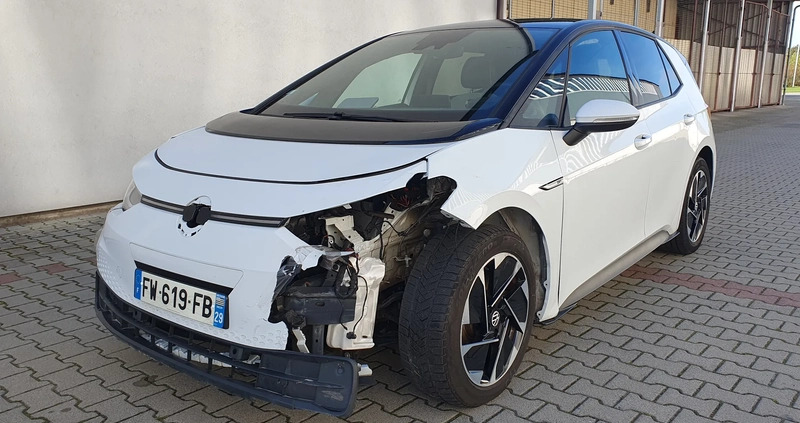 Volkswagen ID.3 cena 69900 przebieg: 27000, rok produkcji 2020 z Tychy małe 326